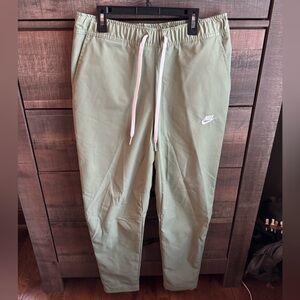 Nike Men's Olive Green Sweatpants